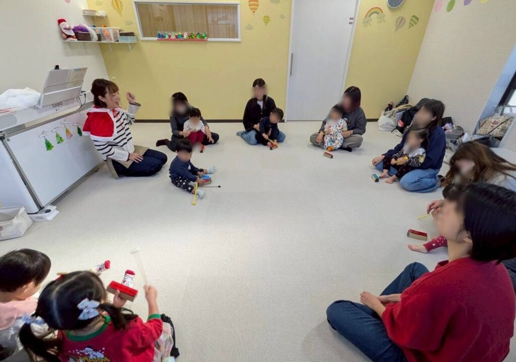 トイロミュージックのクリスマスレッスンの様子